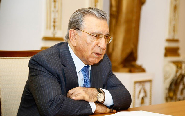 Ramiz Mehdiyev kostyumlarını buradan alırmış – FOTOLAR Ramiz Mehdiyev kostyumlarını buradan alırmış – FOTOLAR