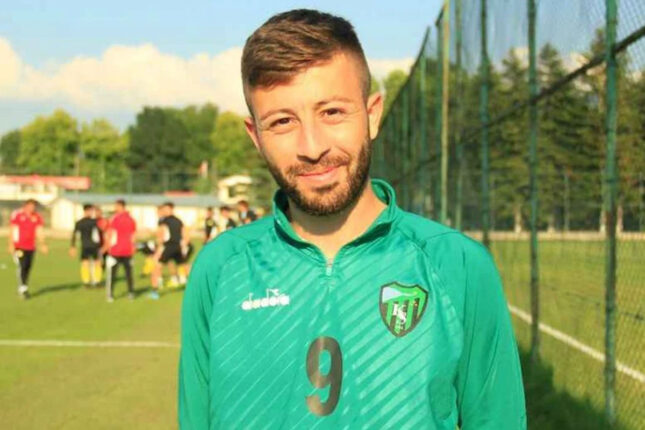 Silahlı hücumda yaralanan futbolçu 3 gün sonra öldü Silahlı hücumda yaralanan futbolçu 3 gün sonra öldü