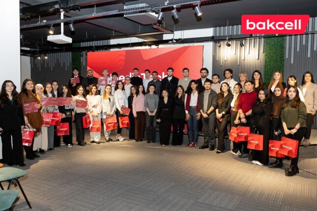 “Bakcell” texno-bloqerlər üçün “Media Tech” təlimini həyata keçirdi “Bakcell” texno-bloqerlər üçün “Media Tech” təlimini həyata keçirdi
