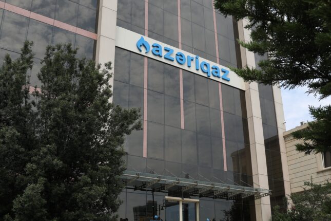 “Azəriqaz”da kadr dəyişikliyi ilə bağlı QALMAQAL – FOTO