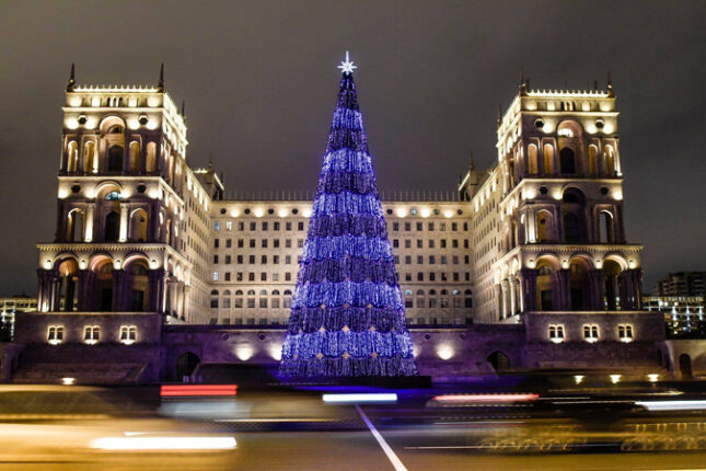 Yeni İldə neçə gün iş olmayacaq? – Nazirlər Kabinetindən açıqlama