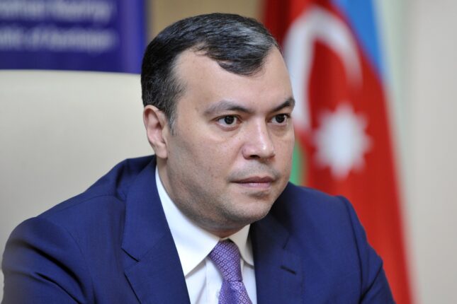 Bu şəxslər 16 manatı ödəməyəcək – Nazir açıqladı