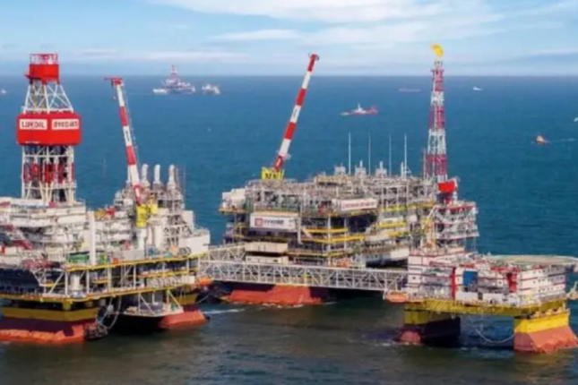 Ukrayna Xəzərdəki Rusiya neft platformasını vurdu