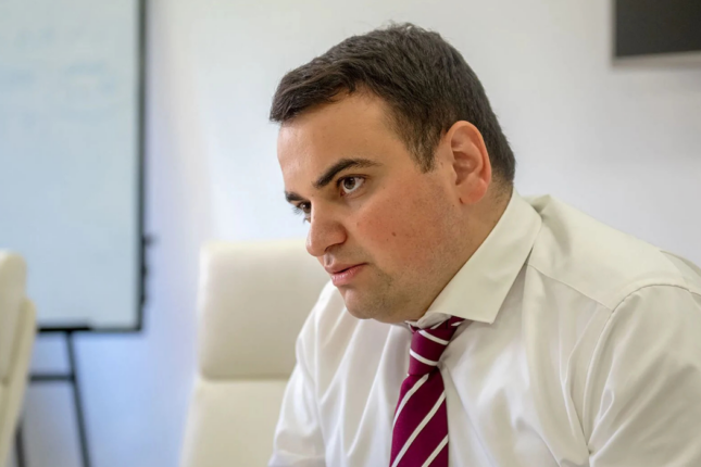 Karapetyan: “Azərbaycan erməni mallarını bazarına buraxmayacaq” Karapetyan: “Azərbaycan erməni mallarını bazarına buraxmayacaq”