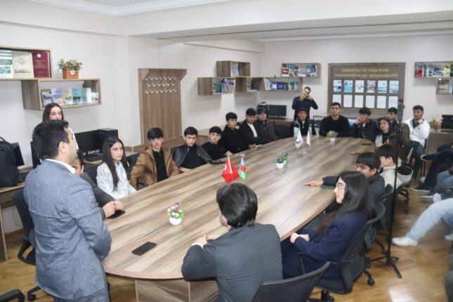 “Gənclər danışır” layihəsi: Gənclər üçün yeni onlayn platforma istifadəyə verildi