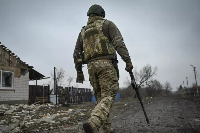 Ruslar daha iki istiqamətdə hücuma başlayıb