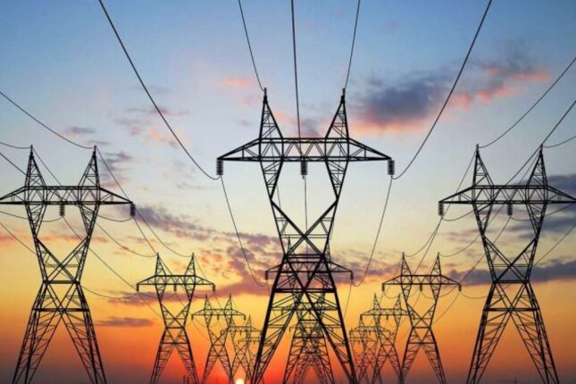 Kürdəmirdə faciə – Yüksək gərginlik 9-cu sinif şagirdini yandırdı Kürdəmirdə faciə – Yüksək gərginlik 9-cu sinif şagirdini yandırdı