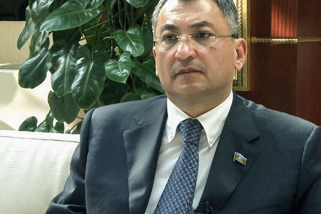 “Qaçqınkom” adı saxta sənəd məsələsində hallanan şirkətə tender verib –ARAŞDIRMA