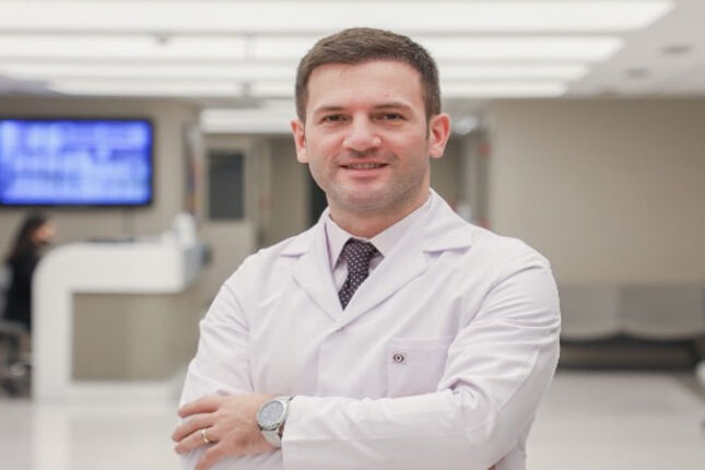 Prokurorluq plastik cərrahın əməliyyatları ilə bağlı araşdırmalara başladı