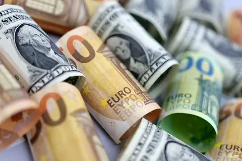 Bu günə olan valyuta məzənnələri açıqlanıb