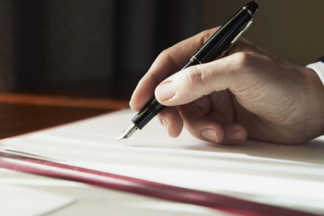 İcra başçısı psixoloqu işdən çıxardı