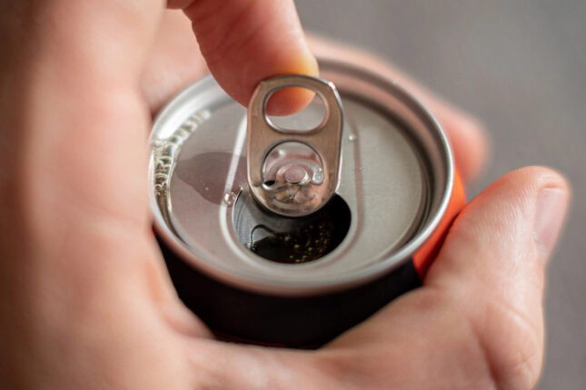 Bu ölkədə 18 yaşına çatmayanlara enerji içkilərinin satışı qadağan edildi