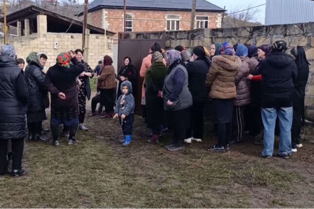 Ağzını, əlini və ayaqlarını “skoç”la bağladı – Dəhşətli qətlin təfərrüatları