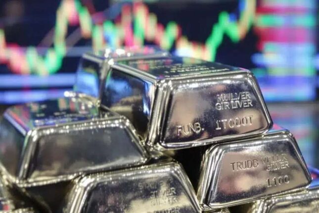 Gümüş yeni tarixi zirvəni yenilədi