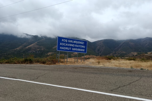 Köç karvanı Hadrut qəsəbəsinə çatdı