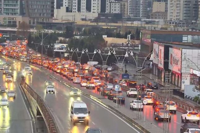 Hazırda bu yollarda tıxac var – SİYAHI