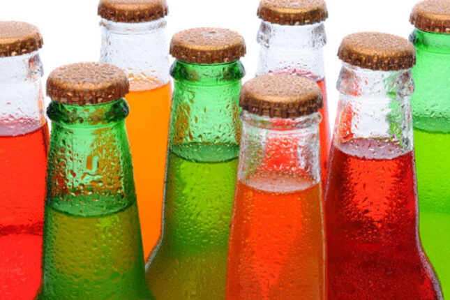 Onkoloq xəbərdarlıq edir: Bu içkilər xərçəng riskini artırır