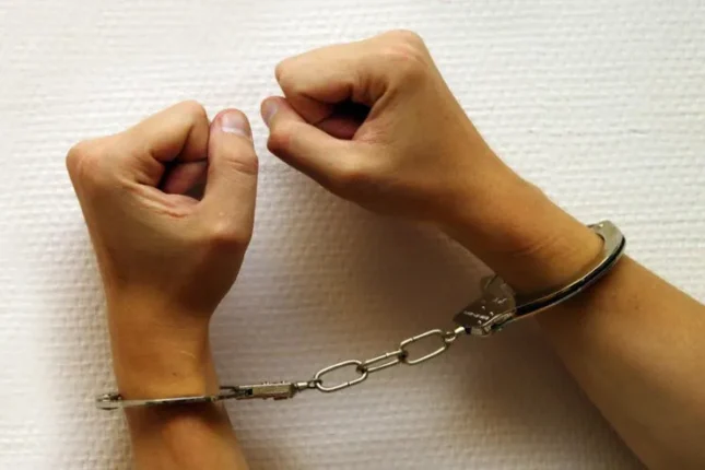 Bakıda qonşuları təngə gətirən cinsi azlıq nümayəndəsi HƏBS OLUNDU