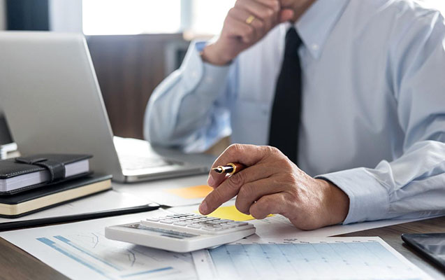 İnzibati məsuliyyətlə bağlı dəyişiklik də üçüncü oxunuşdan keçdi