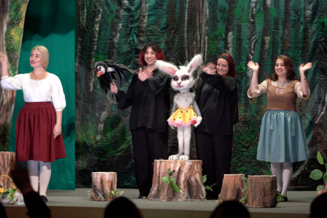 Kukla Teatrının “Sevgiyə açılan qapı”ları-FOTOLAR,VİDEO