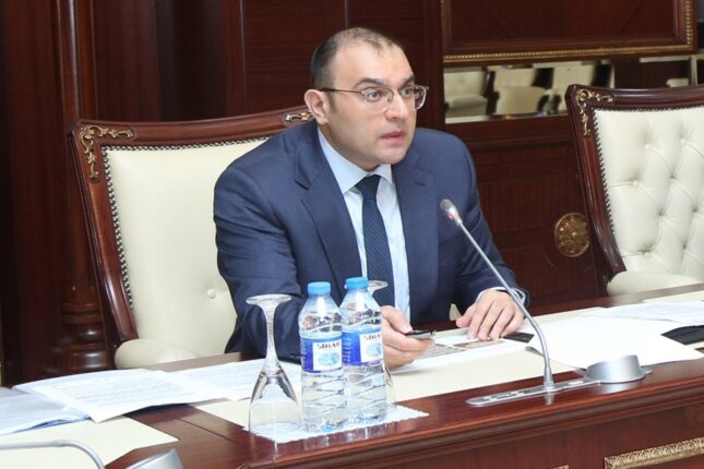 DEA 49 minə yük maşını alır