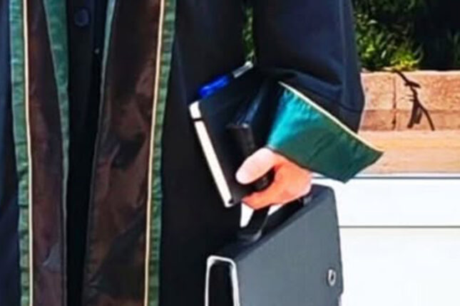 Vəkil adından qanunsuz istifadə edənlər bu qədər cərimələnəcək