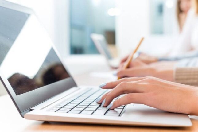 Magistraturaya sənəd qəbulu başladı