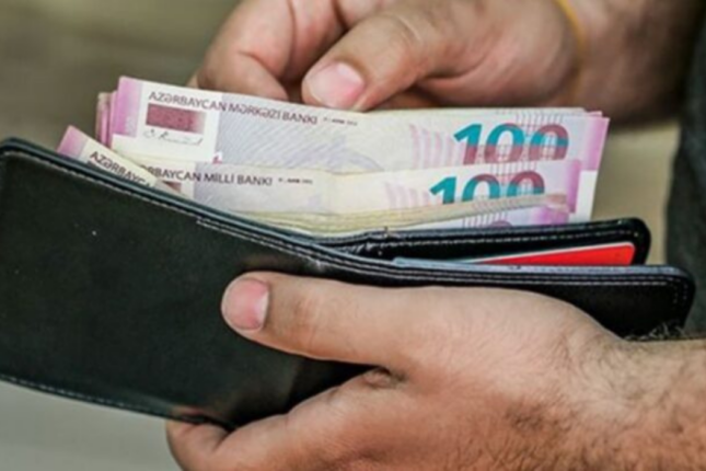 Bu şəxslər iki dəfə MAAŞ ALACAQ