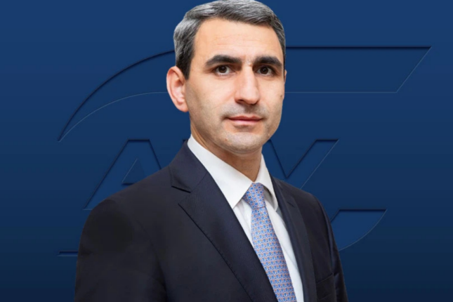 Dəmir yolları platformalarında təhlükəli vəziyyət – Foto