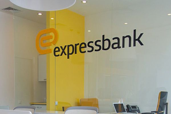 “Expressbank”ın mənfəəti sürətlə azalır-Hesabat