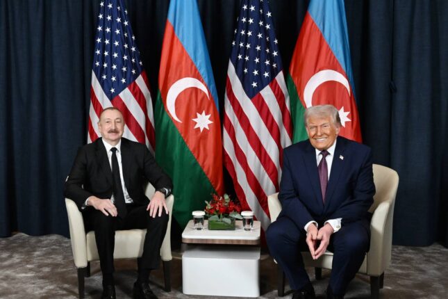 Əliyevlə Tramp görüşdü – Fotolar+Video+Yenilənib