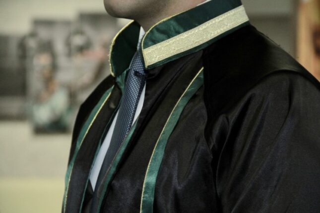 Azərbaycanda vəkillərin sayı AÇIQLANDI Azərbaycanda vəkillərin sayı AÇIQLANDI