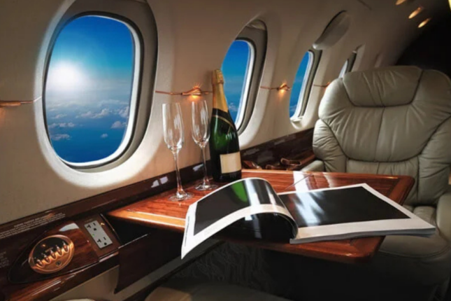 Hökumət qənaət rejiminə keçib, məmurlar isə biznes klassla uçur