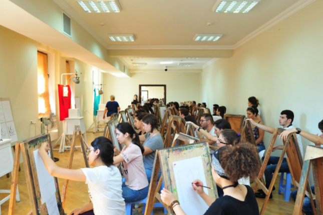 Qabiliyyət imtahanlarına hazırlaşan abituriyentlərin nəzərinə!