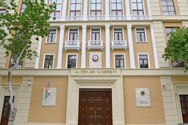 Bu şəxslərdən tutulan sığorta haqqının məbləği ilə bağlı QƏRAR