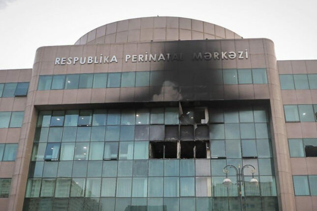 Həkimlər vəziyyəti ağır olan körpələrə baxmayıb – Yeni detallar açıqlandı