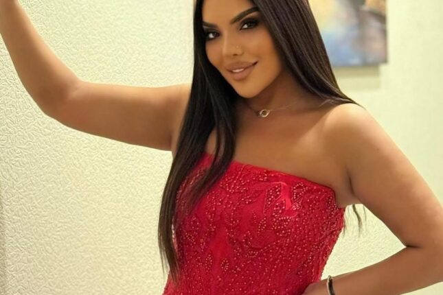 Nurullayevlərin toyunda oxuyan Canan: “İki övladım var, özüm subayam” – Foto,Video