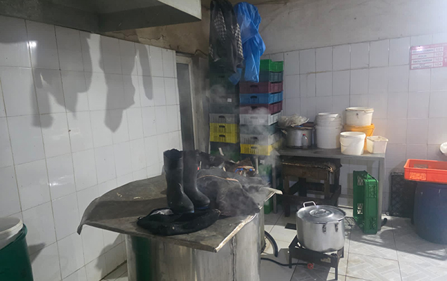 Toyuq ətini bu şəraitdə istehsal edirlərmiş – Video