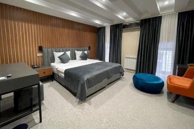 Hotellərdə qalmaq saatı azaldılıb? — VİDEO Hotellərdə qalmaq saatı azaldılıb? — VİDEO