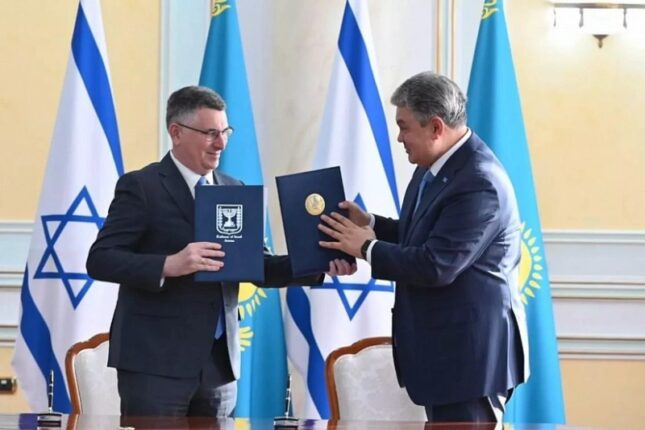 Qazaxıstan və İsrail vizasız rejim haqqında sənəd imzaladı