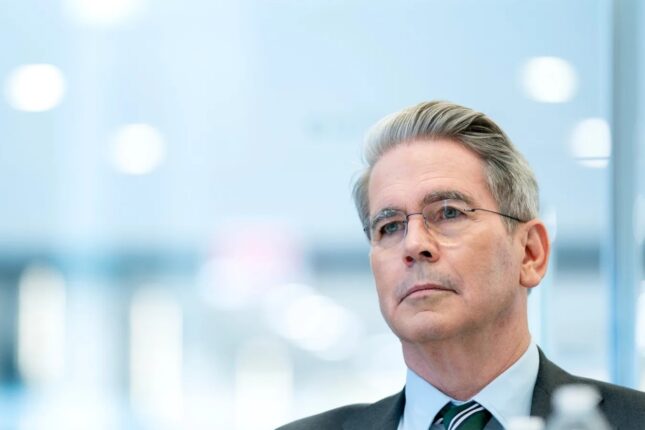 NATO-nun Qrenlandiyadakı təlimləri Bessentin istehzasına səbəb olub