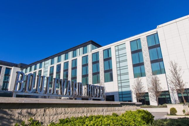 Bakıda “Bouelvard hotel”də ofisiant öldürüldü