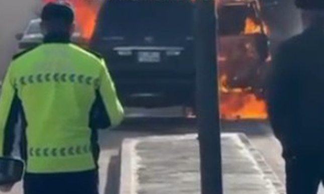 Bakıda metronun yanında “Prado” yanıb kül oldu – VİDEO