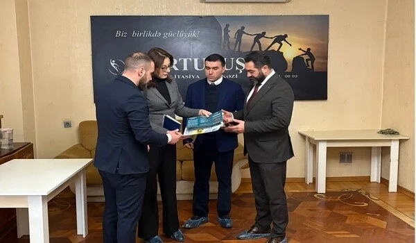 “Qurtuluş”da saxlanılanlar ailələrinə qaytarıldı