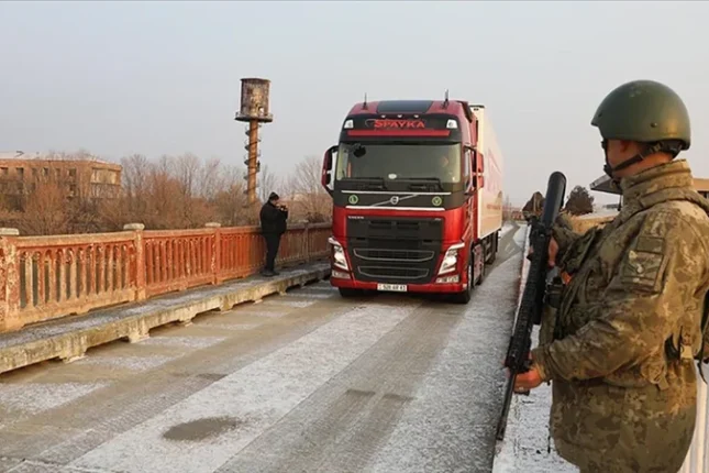 Ermənistan Türkiyə ilə sərhədi açmağa hazırlaşır