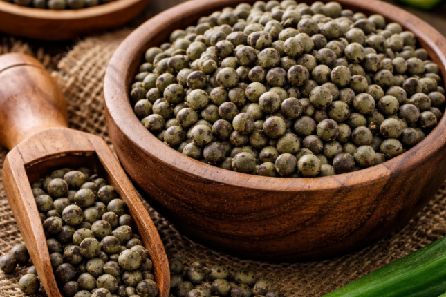 Bu bitki toxumu dizdəki problemi həll edir: qığırdaq yeyilməsinə qarşı təbii əlac (VİDEO)