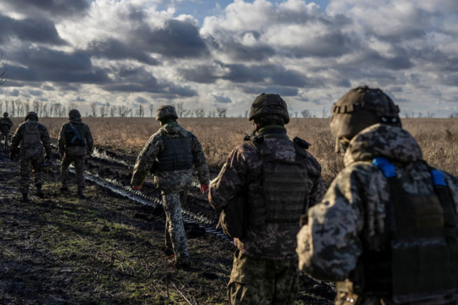 Ukraynalı komandirin alayı 30 rus batalyonunu məhv etdi