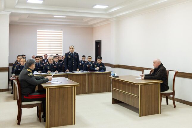 Vilayət Eyvazov Qubada vətəndaş qəbulu keçirdi (FOTO/VİDEO) Vilayət Eyvazov Qubada vətəndaş qəbulu keçirdi (FOTO/VİDEO)