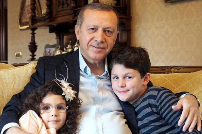 Ərdoğan nəvələrinin sayını açıqladı