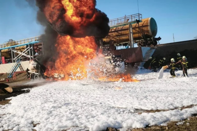 Qazaxda yanacaq daşıyan avtomobildə yanğın: Ölən var (YENİLƏNİB/FOTO/VİDEO)